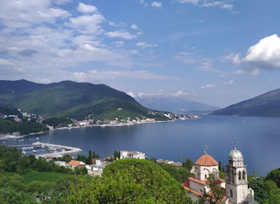 montenegro/bay-of-kotor/landmark/savina-monastery