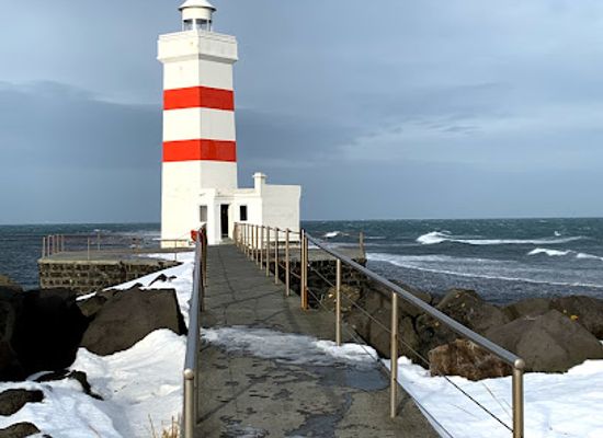 iceland/keflavik/landmark/langbest