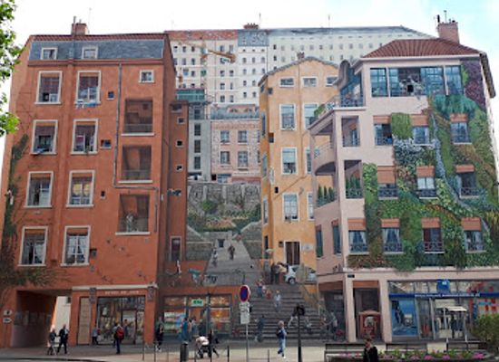 france/lyon/croix-rousse/landmark/mur-des-canuts