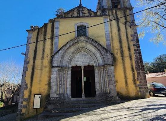 portugal/estremadura/landmark/church-of-santa-maria