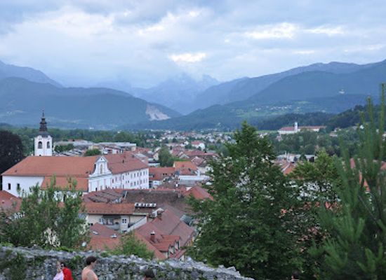 slovenia/kamnik/landmark/ursulinski-samostan-mekinje