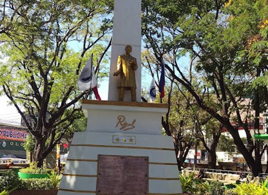 philippines/subic/landmark/rizal-monument