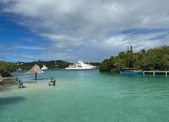 honduras/bay-islands/landmark/little-french-key