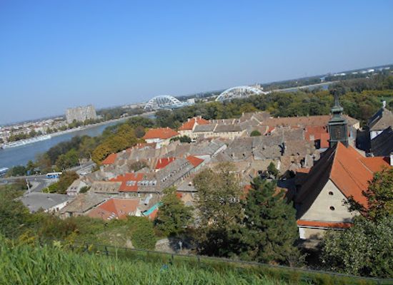 serbia/novi-sad/petrovaradin/landmark/stari-petrovaradin