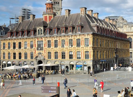 france/lille/vieux-lille/landmark/la-vieille-bourse
