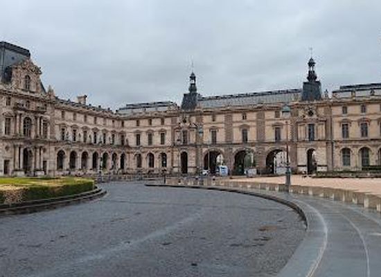 france/versailles/landmark/pl-du-carrousel