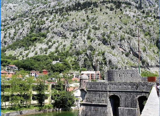 montenegro/bay-of-kotor/landmark/bastion-bembo