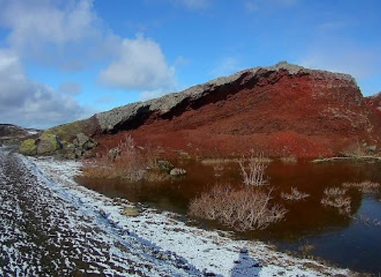 iceland/the-highlands/landmark/rauoholar