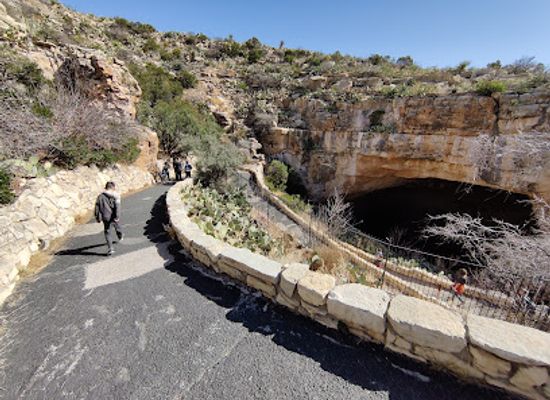 new-mexico/carlsbad/landmark/bat-flight-amphitheater