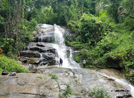 thailand/doi-suthep-pui-national-park/landmark/montha-than-waterfall-trailhead