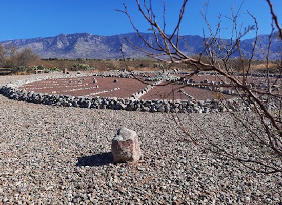 arizona/santa-catalina-mountains/landmark/vista-sun-wheel
