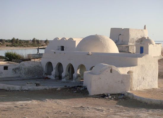 tunisia/djerba/landmark/sidi-jemour-mosque