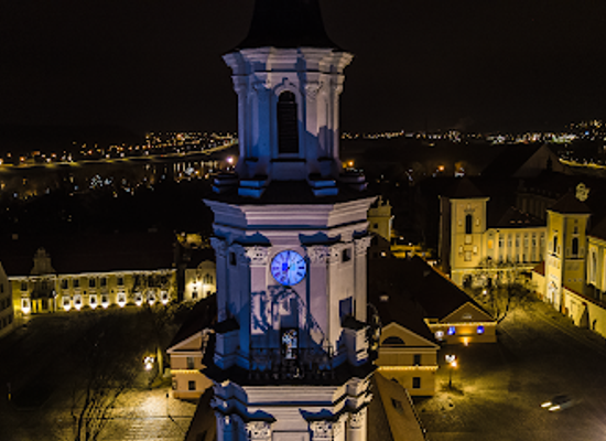 lithuania/kaunas/landmark/kauno-rotuses-aikste