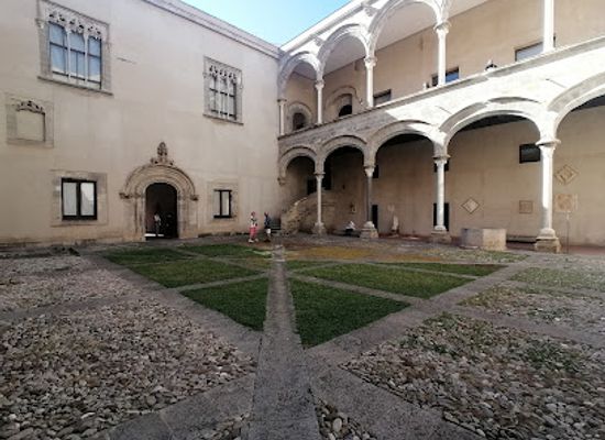 italy/palermo/albergheria/landmark/palazzo-abatellis
