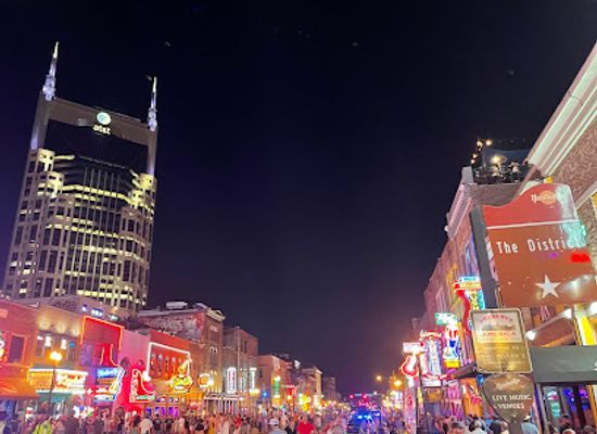 tennessee/nashville/downtown-nashville/landmark/honky-tonk-highway