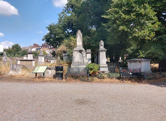 united-kingdom/middlesex/attraction/tower-hamlets-cemetery-park-2