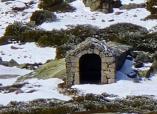 portugal/serra-da-estrela/landmark/albergue-dos-pastores