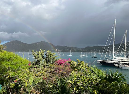antigua-and-barbuda/english-harbour/landmark/pineapple-house-cottages-crew-house