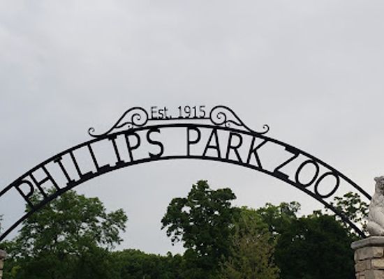 illinois/fox-valley/landmark/city-of-aurora-phillips-park-zoo