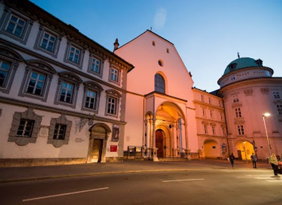 austria/innsbruck/landmark/tyrolean-folk-art-museum