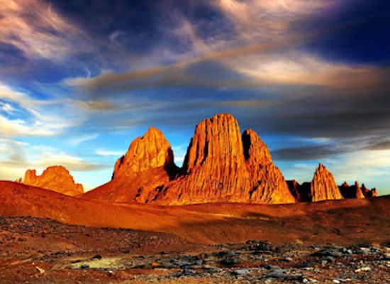 algeria/high-plateaus/landmark/ahaggar-national-park
