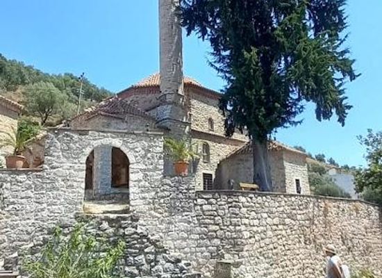 albania/saranda/landmark/xhamia-rusan