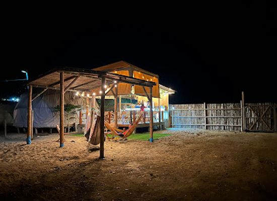 ecuador/southern-sierra/landmark/nativa-whale-domes-glamping-camping
