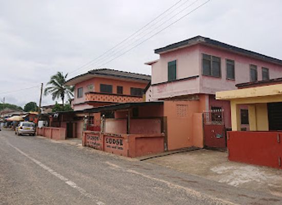 ghana/busua/landmark/dadson-s-lodge