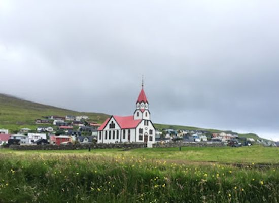 faroe-islands/sandavagur/landmark/sandavags-kirkja