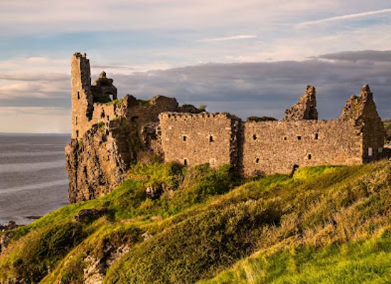 united-kingdom/ayrshire/attraction/dunure-castle-2