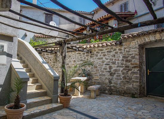 croatia/istrian-peninsula/landmark/istrian-escape
