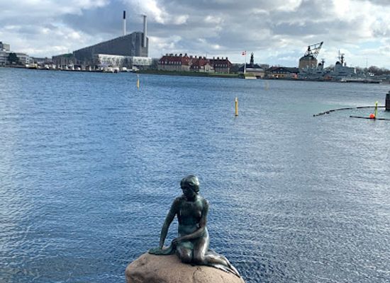 denmark/zealand/landmark/copenhagen-city-hall