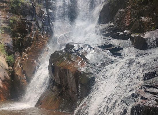 zimbabwe/mutare/landmark/chinamata-falls
