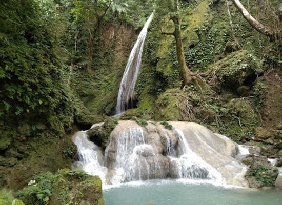 philippines/bicol-region/landmark/nalalata-falls