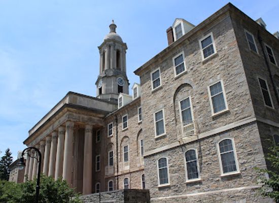 pennsylvania/happy-valley/landmark/old-main