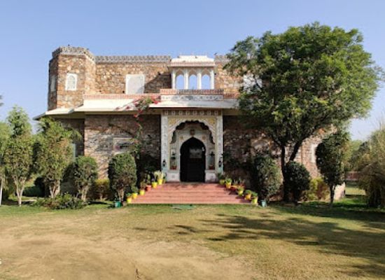 india/ranthambore/landmark/sultan-bagh-resort-by-the-sky-imperial-ranthambore