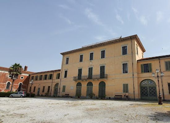 italy/versilia/landmark/villa-borbone