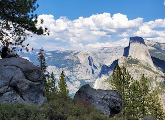 california/yosemite-village/landmark/washburn-point