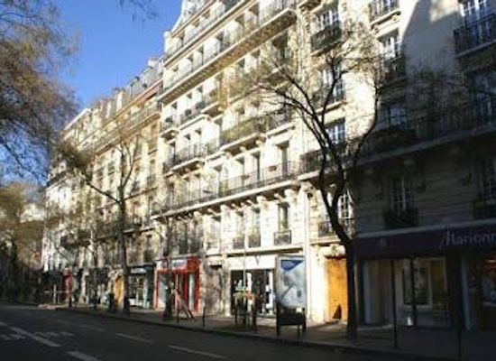 france/ile-de-france/landmark/rue-d-alesia