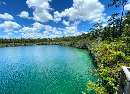 the-bahamas/andros/landmark/captain-bill-s-blue-hole