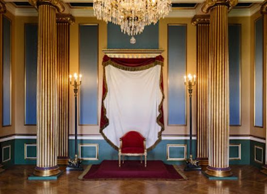 denmark/zealand/attraction/amalienborg-palace-museum