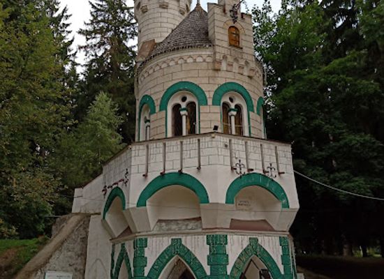 moldova/vatra/landmark/the-sentinel-spring