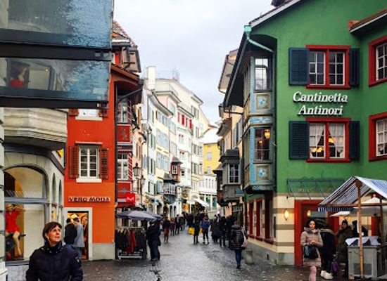 switzerland/zurich/niederdorf/landmark/augustinergasse