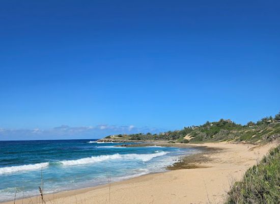 mozambique/inhambane-province/landmark/tofinho