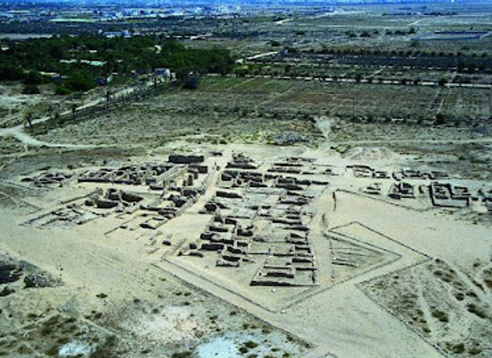 bahrain/saar/landmark/dilmun-settlement-of-saar