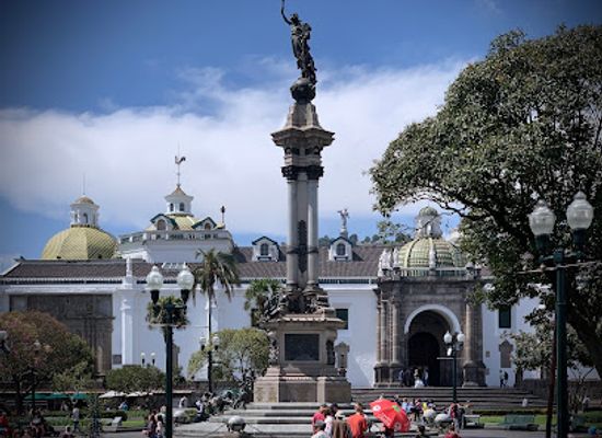 ecuador/northwest-coast/landmark/independence-square