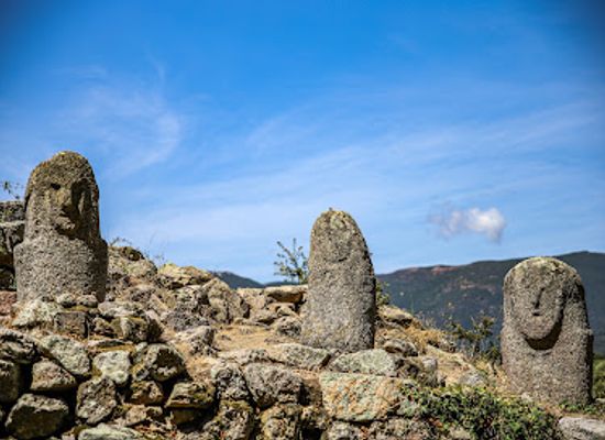 france/corsica/landmark/prehistoric-station-filitosa