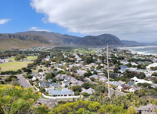 south-africa/overberg/landmark/hoy-s-koppie