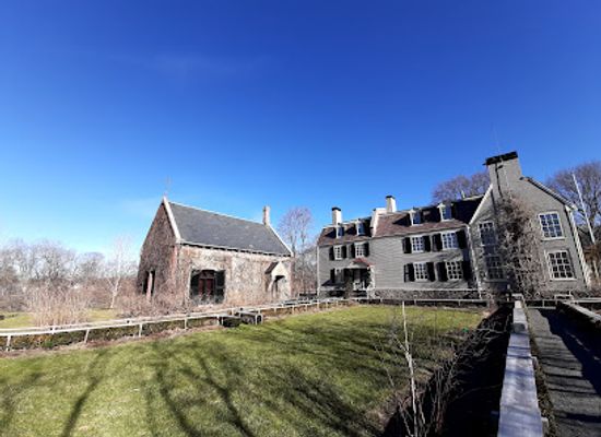 massachusetts/quincy/landmark/the-old-house-at-peacefield-adams-national-historical-park