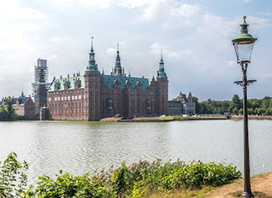 denmark/hillerod/attraction/frederiksborg-castle-gardens